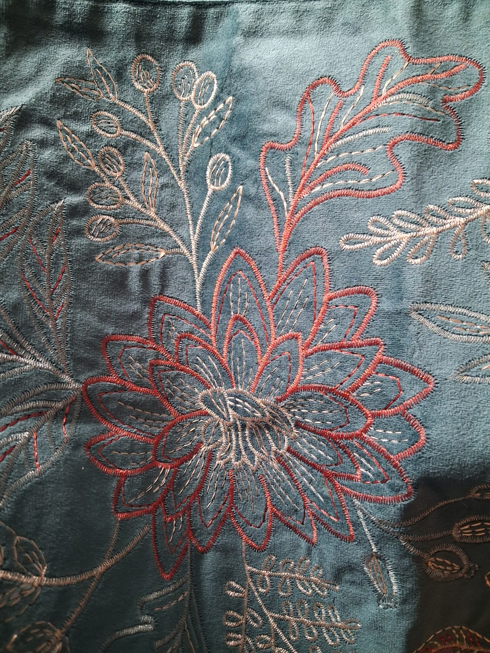 Teal Floral Embroidered Table Runner - Picture 2 of 3
